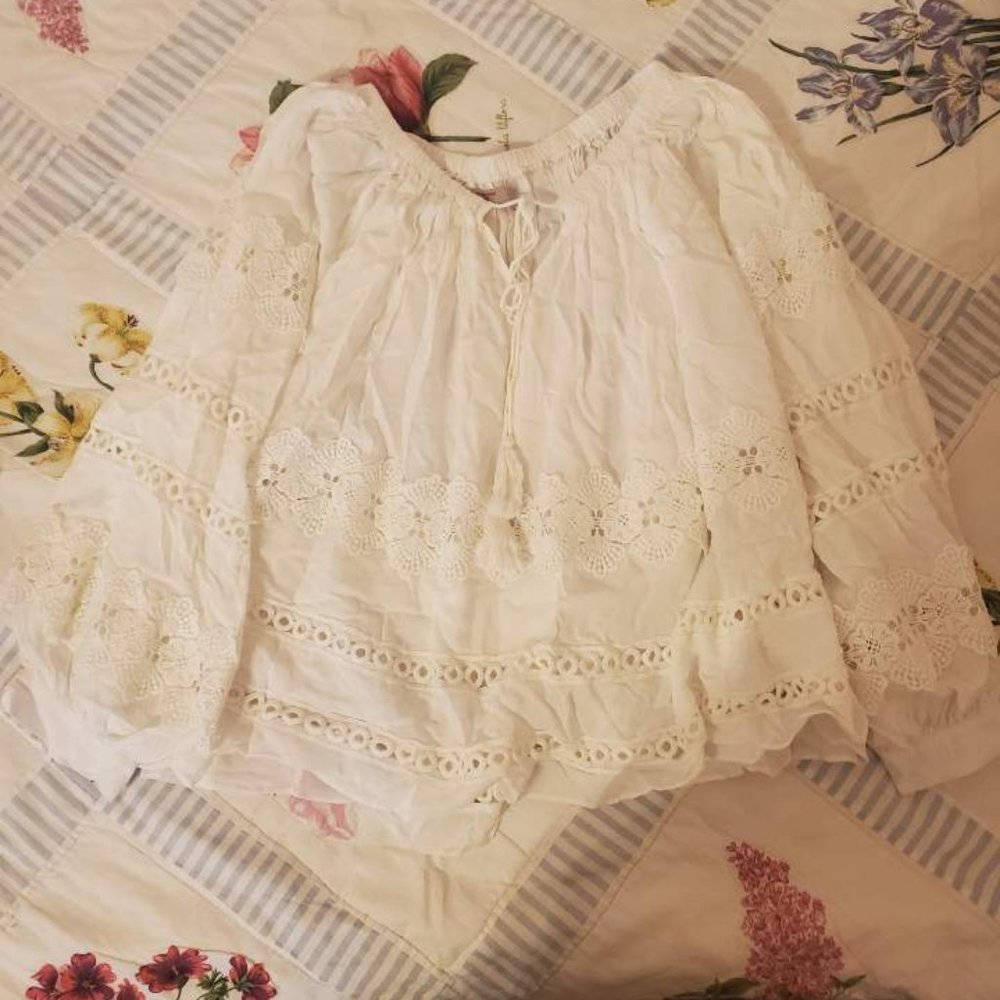 8seconds White Lace Peasant Blouse
